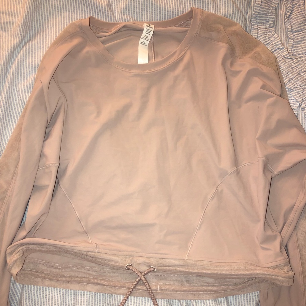 Lulu crop top